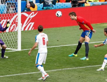 «Евро-2016»: Действующие чемпионы испанцы дожали чехов — 1: 0