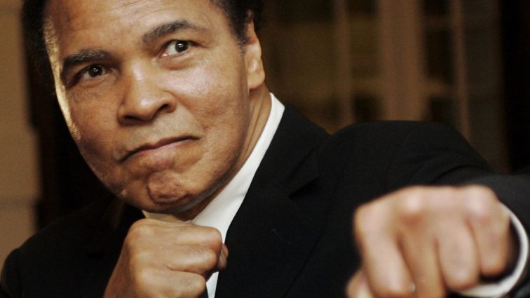Похороны легендарного боксера Мохаммеда Али будут транслировать онлайн