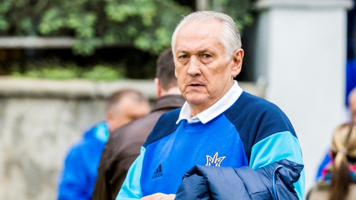 Сборная Украины осталась без главного тренера