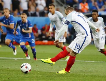 Евро-2016: Исландия сенсационно бьет Англию и проходит в 1/4 финала