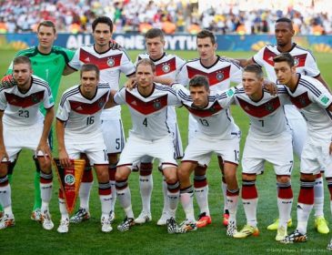 Сборная Германии потеряла защитника перед Евро-2016