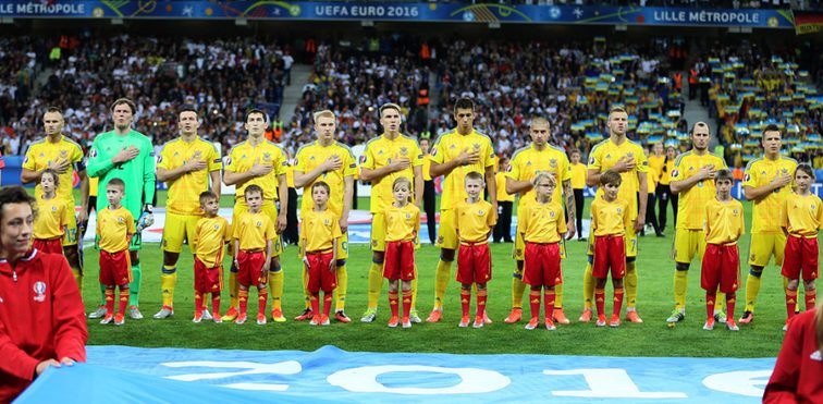 Рейтинг ФИФА: провал на Евро опустил Украину на одиннадцать позиций