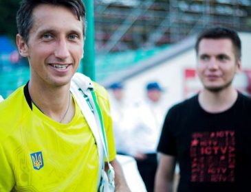 Украинский теннисист Сергей Стаховский отдает часть своих призовых на помощь военнослужащим с линии фронта