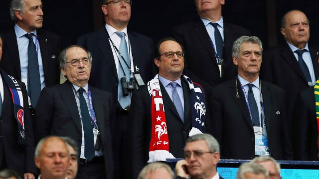Олланд пригласил на обед сборную Франции, проигравшую в финале Евро-2016