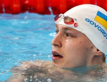 Украинский пловец выиграл золотые награды во Франции