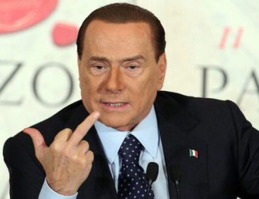 Берлускони признался, что продал «Милан» китайцам