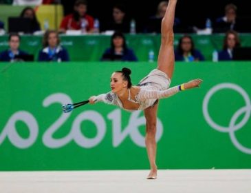 Украинская гимнастка Ризатдинова покорила Олимпиаду под песню Джамалы
