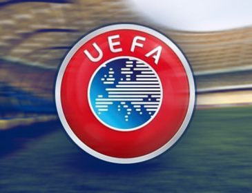 УЕФА оштрафовал «Боруссию» за поведение фанатов
