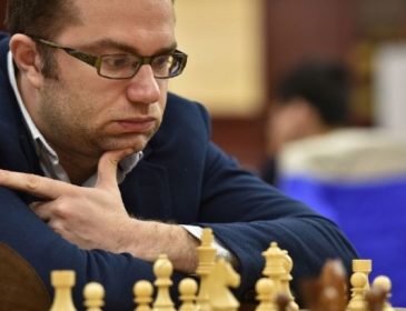 Украинец обыграл сильнейших шахматистов планеты (фото)