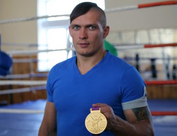 Александр Усик хочет боя с российским чемпионом