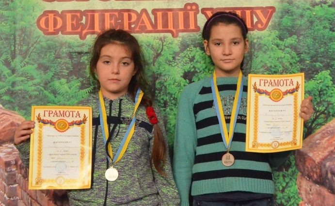 Юные каратистки из Болграда завоевали медали Кубка Украины