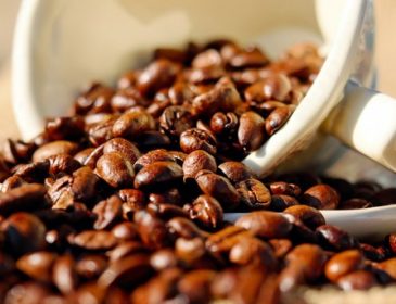 Как проявляется передозировка кофеином и что с ней делать