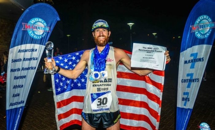 Американец пробежал семь марафонов за семь дней на семи континентах