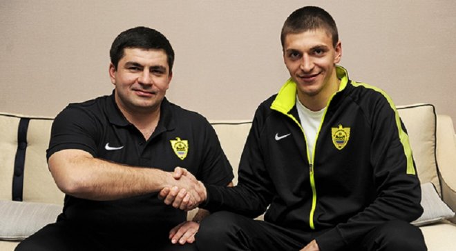 Сразу двое известных украинских игроков перешли в российский клуб