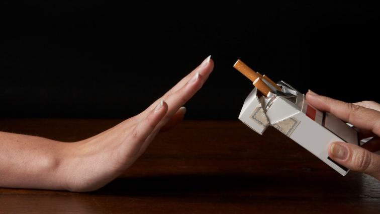 Даже не подумал бы: медики назвали самый простой способ отказаться от курения