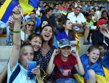 На матч Хорватия – Украина отправилось 27 автобусов с украинскими болельщиками
