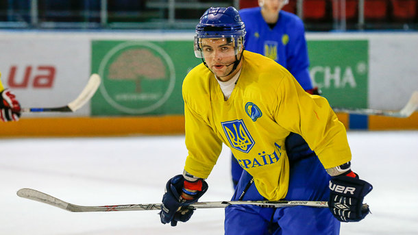 «Донбасс» подписал двух хоккеистов молодежной сборной Украины