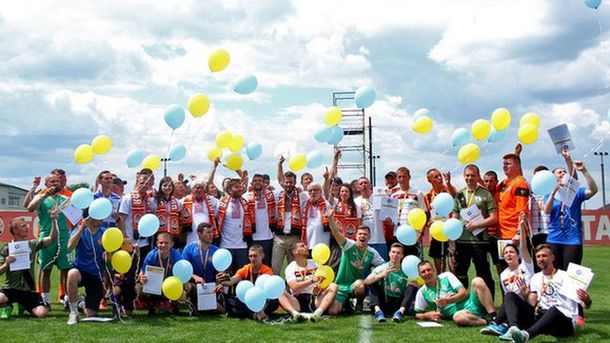 «Шахтер» совместно с УЕФА подготовил 36 футбольных тренеров-волонтеров