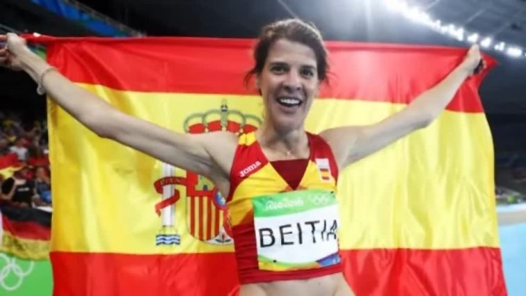 Олимпийская чемпионка Рут Бейтиа завершила карьеру