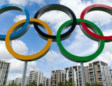 Чуть не сломал шею: юный спортсмен получил жуткую травму на Олимпиаде