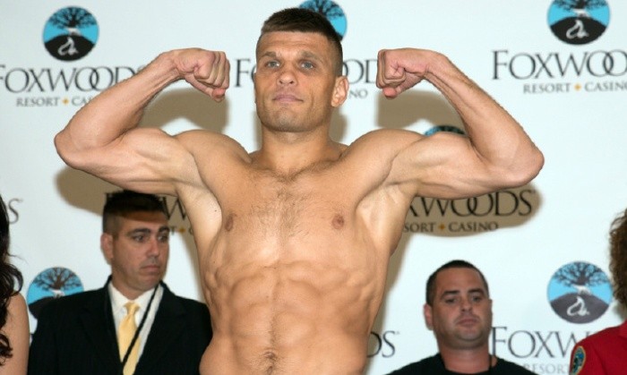 Украинский боксер Деревянченко претендует на нового соперника