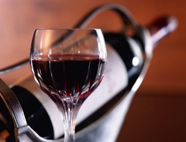 Вот почему красное вино полезно для здоровья