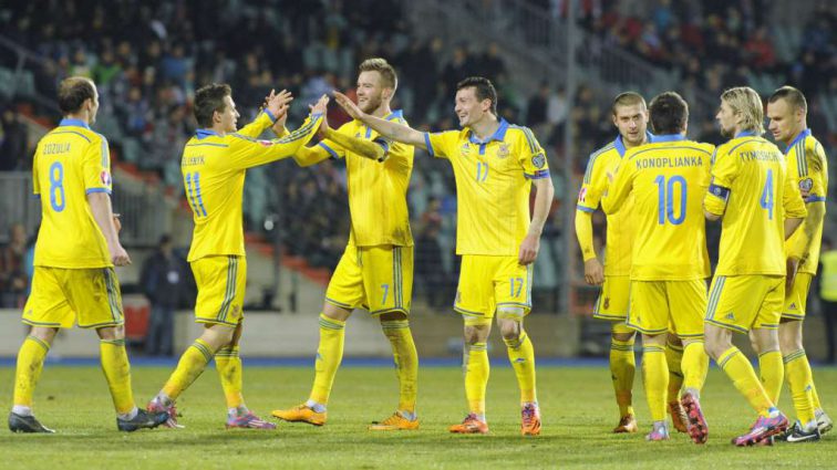 Украинская сборная по футболу сегодня сыграет свой последний матч в 2018 году