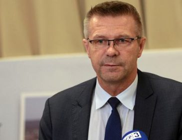 Экс-тренер сборной по футболу Польше занял должность мэра Кельце