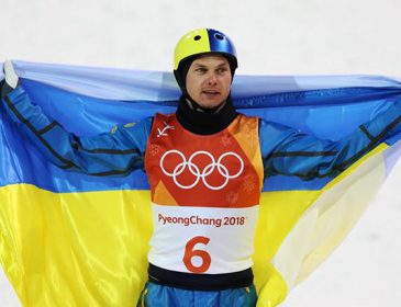 Украинец Александр Абраменко занял пятое место на первом этапе КМ-2019 по фристайлу