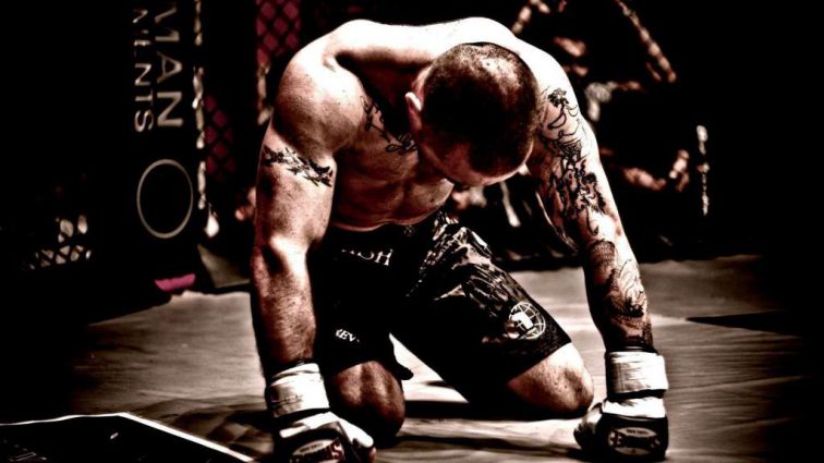 «На пике своей спортивной вершины»: Легендарный чемпион UFC объявил о завершении карьеры